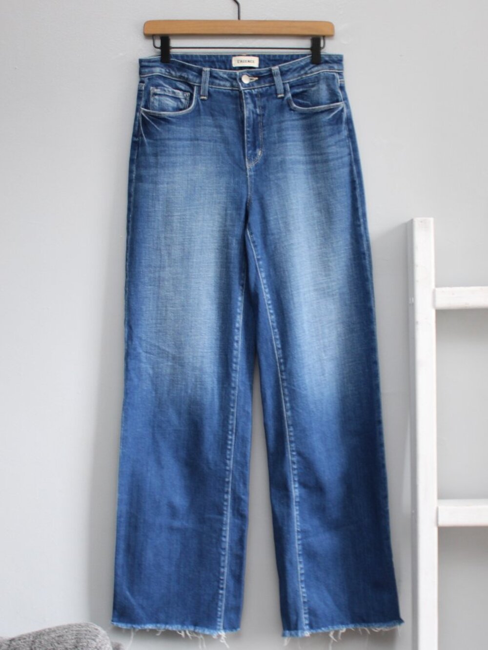 L'agence Scottie Wide Leg High Rise Jeans in Hasting Blue Size 28 - Picture 2 of 9